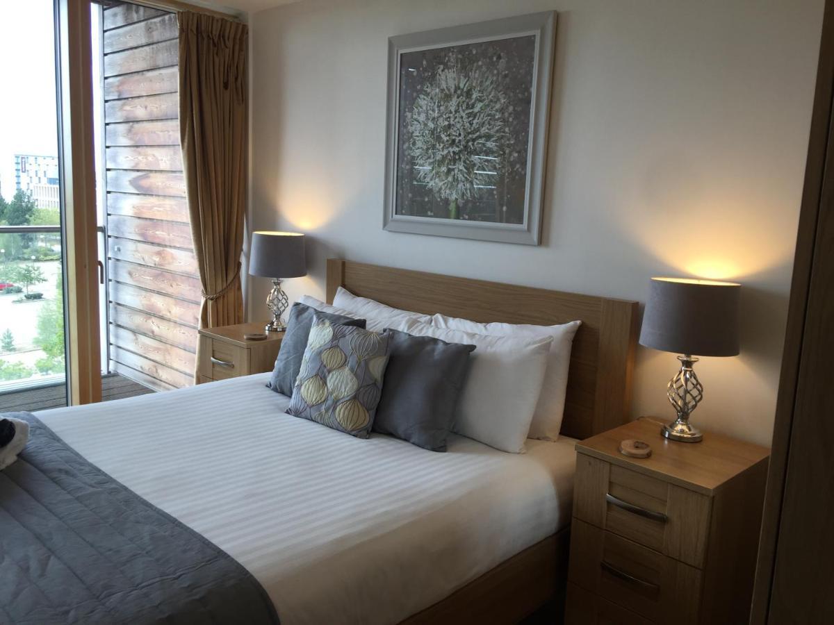 Shortstaymk Vizion Apartments, With Free Superfast Wi-Fi, Parking, Sky Sports And Movies Milton Keynes Exterior photo