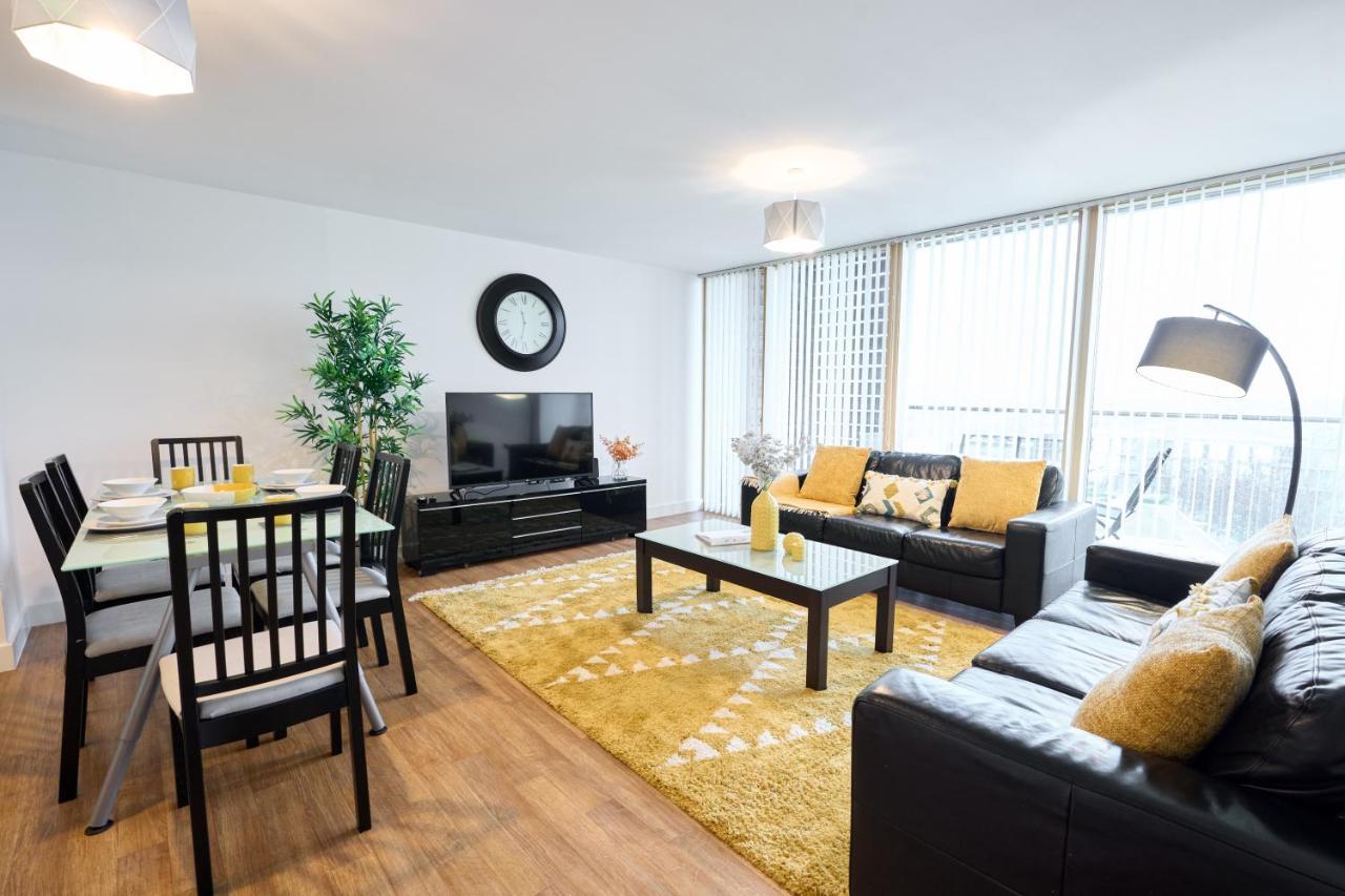 Shortstaymk Vizion Apartments, With Free Superfast Wi-Fi, Parking, Sky Sports And Movies Milton Keynes Exterior photo